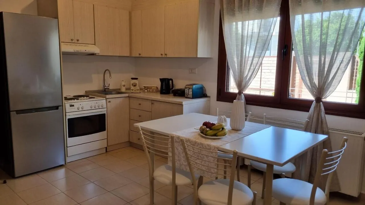 Cypress Garden House Διαμέρισμα Gazi